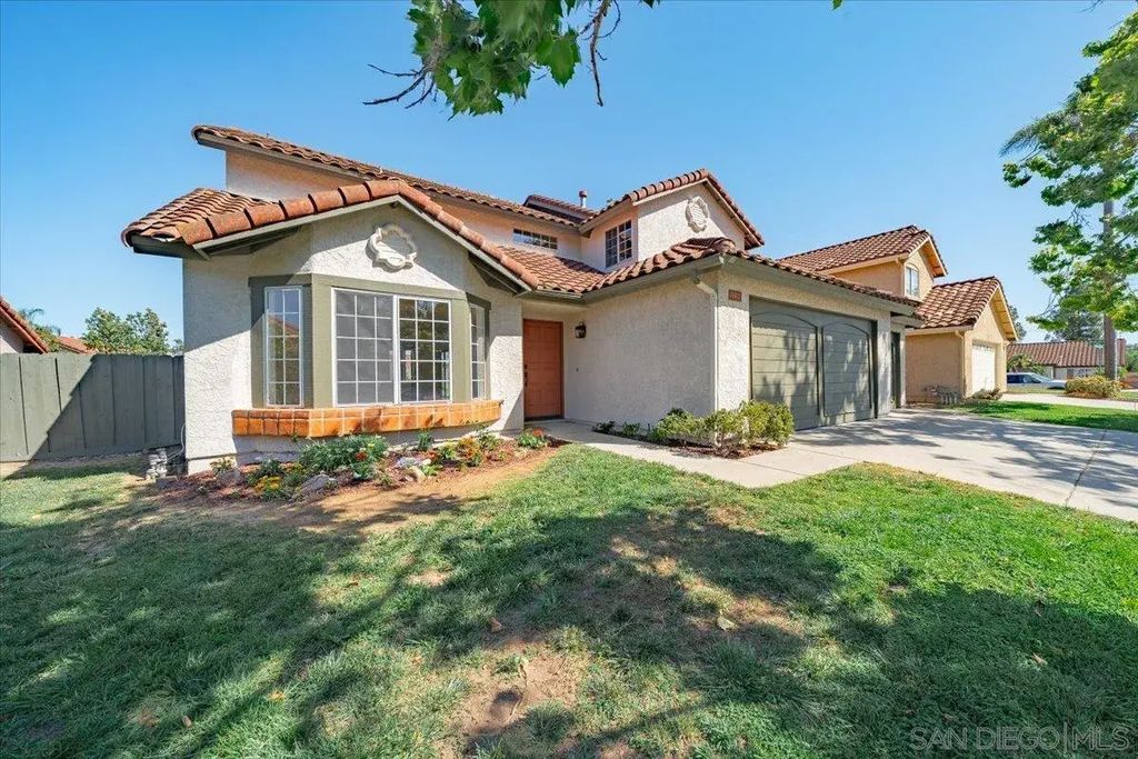 1726 Las Palmas Ln, Escondido
