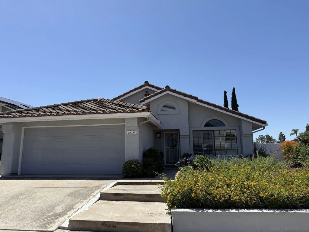 8809 Calle Perico St, RANCHO PENASQUITOS