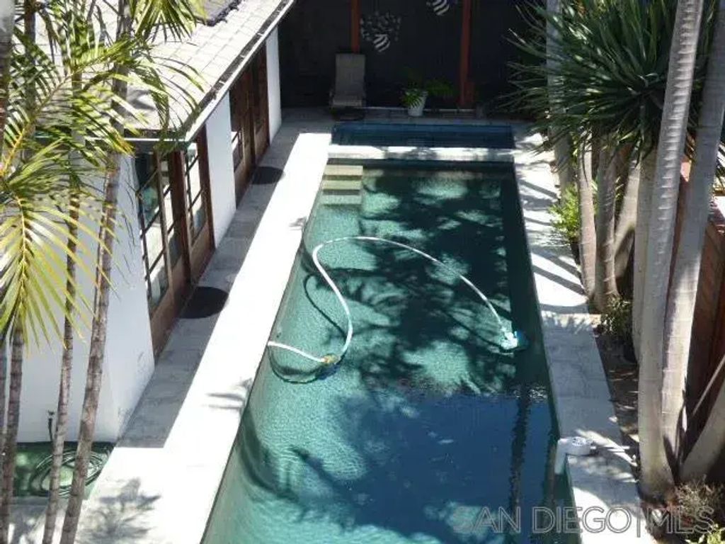 8253 El Paseo Grande, La Jolla