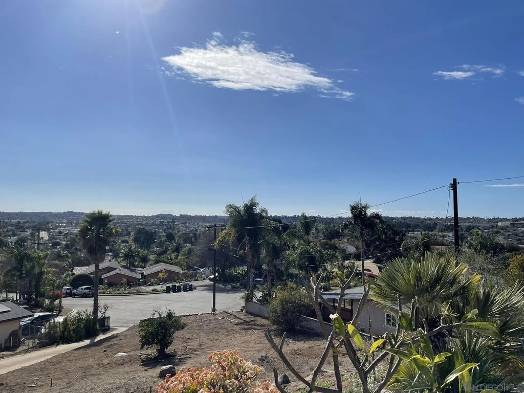 1255 Rhea Place A, Vista