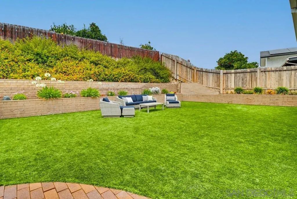 6880 Wallsey Drive, SAN CARLOS