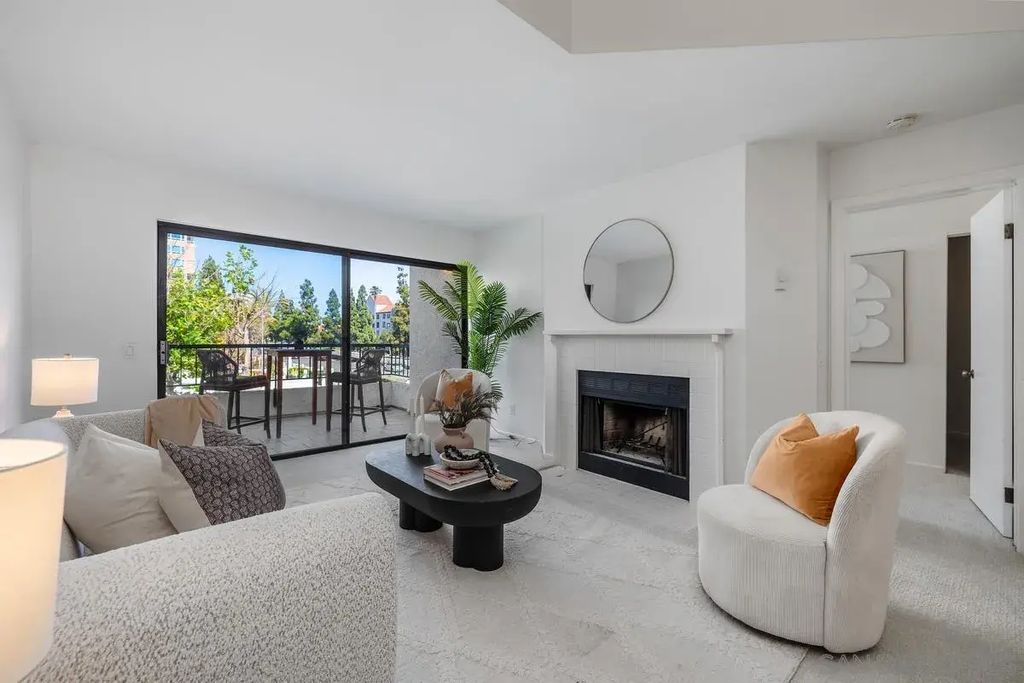 3525 Lebon Dr. 302, UNIVERSITY CITY