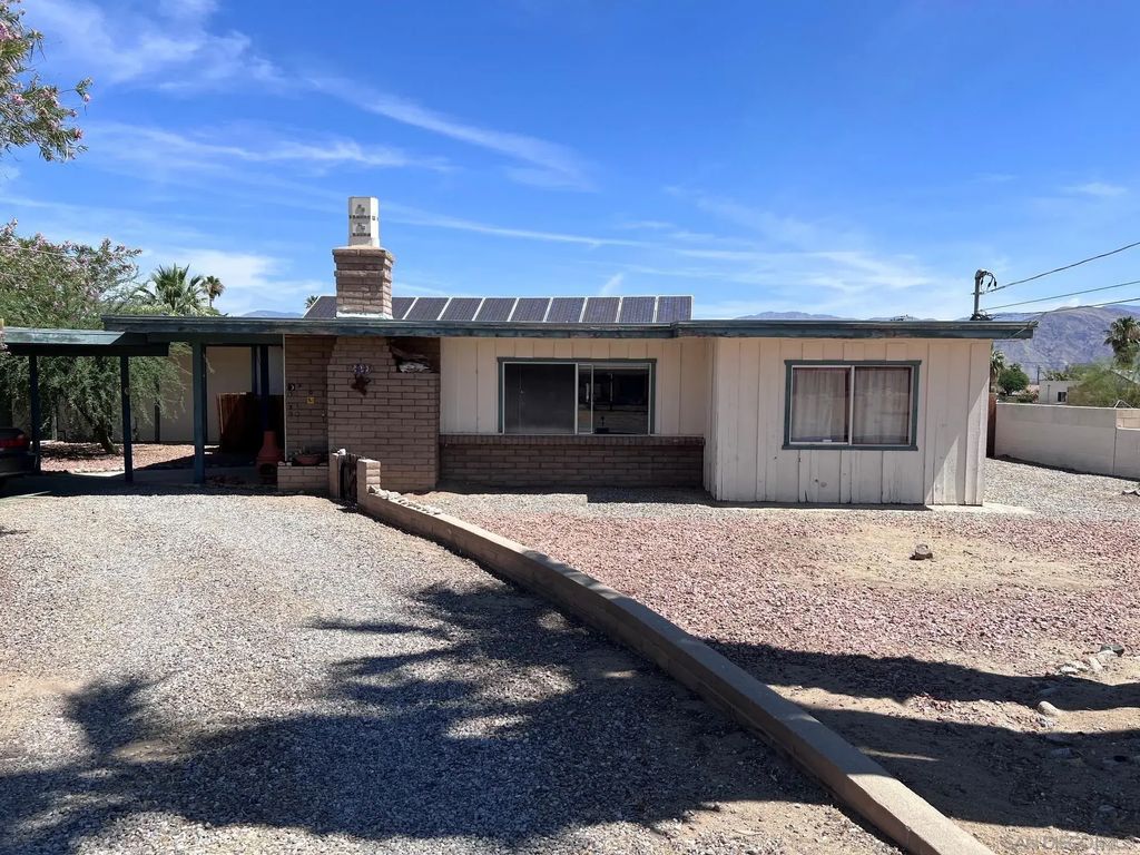 320 Onager, Borrego Springs