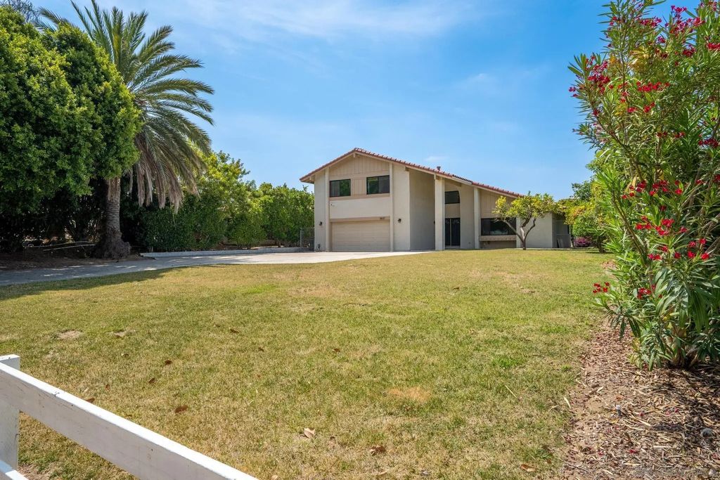 5837 Jeffries Ranch, Oceanside