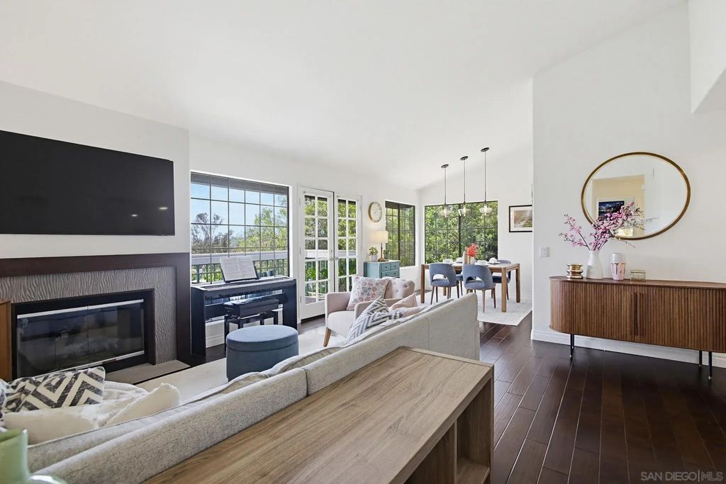 16376 Avenida Venusto D, RANCHO BERNARDO