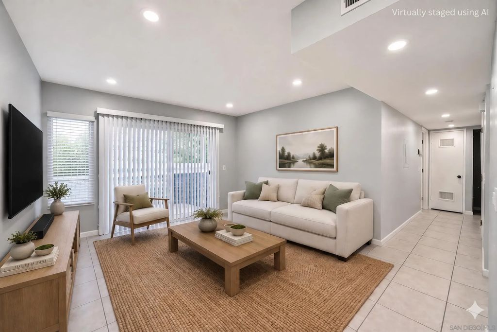 675 Diamond Way 137, Vista
