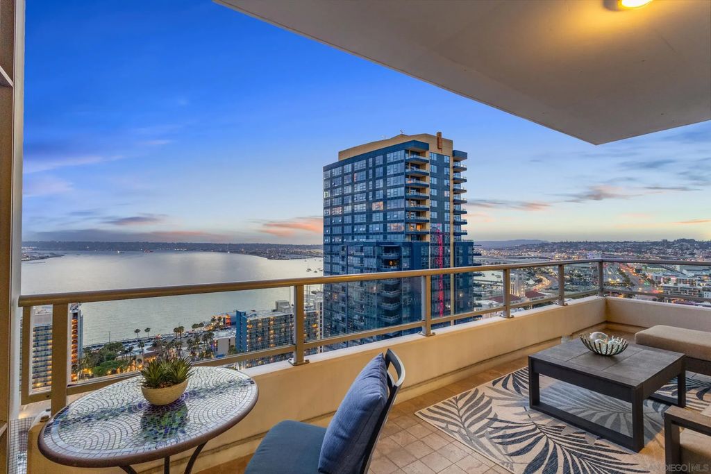 1262 Kettner Blvd 2701, DOWNTOWN