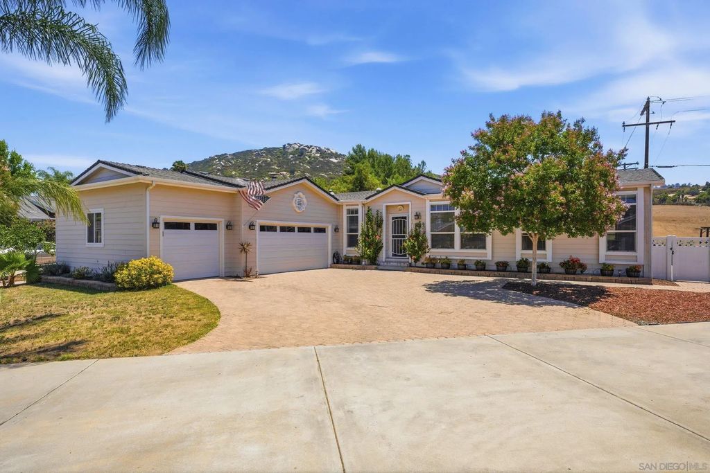 2239 Black Canyon Rd 167, Ramona