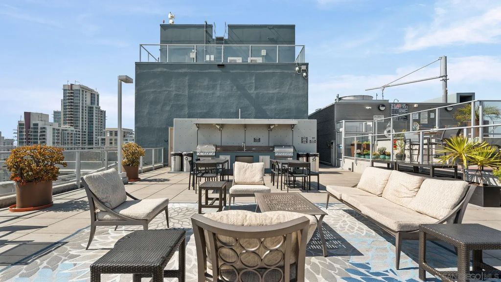 1080 Park 710, DOWNTOWN
