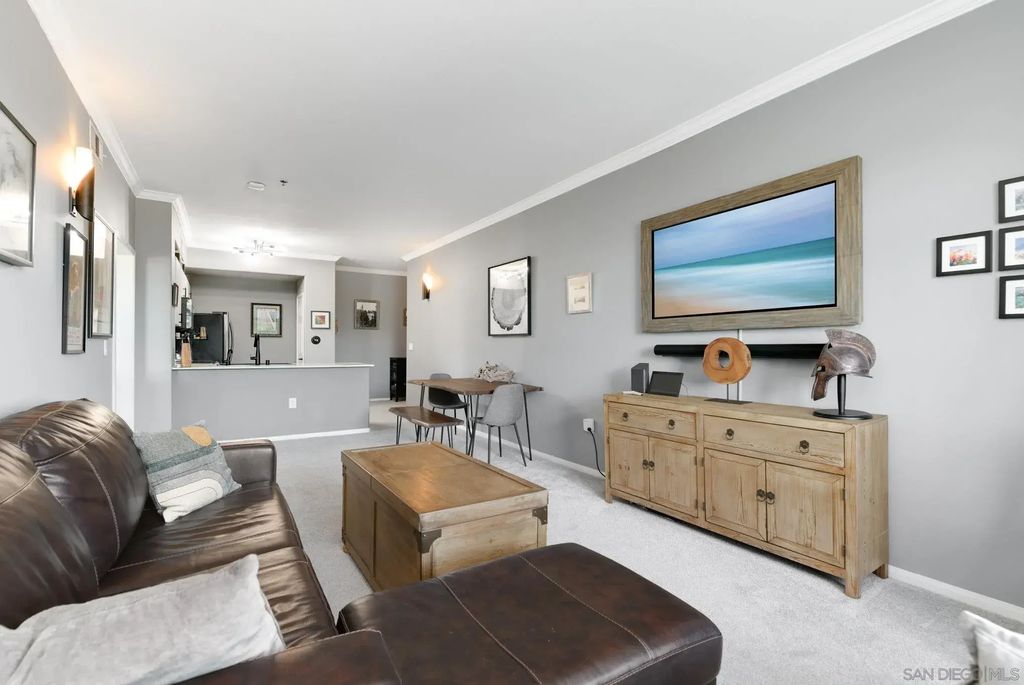 1642 7th 421, SAN DIEGO