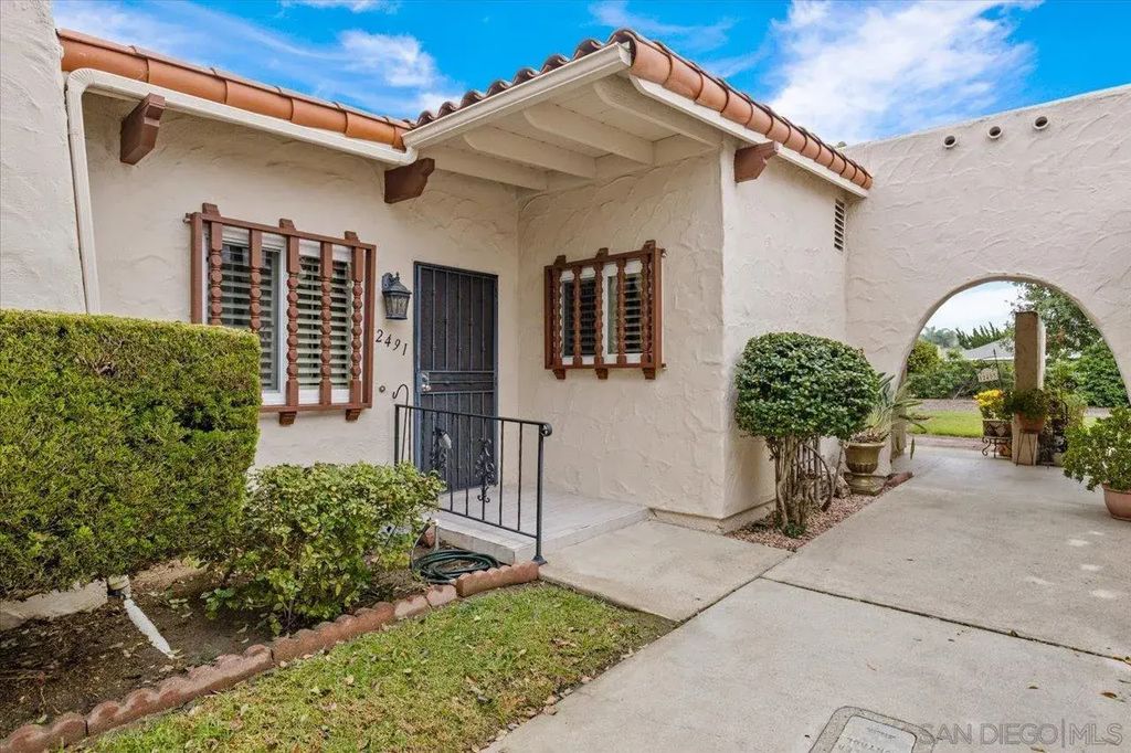 12491 Rios, Rancho Bernardo
