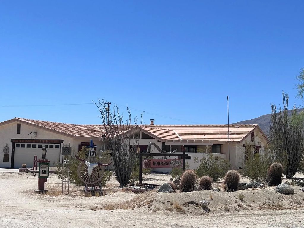 3267 Wagon Rd, Borrego Springs