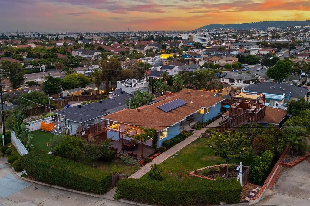 3115 Russell St, POINT LOMA