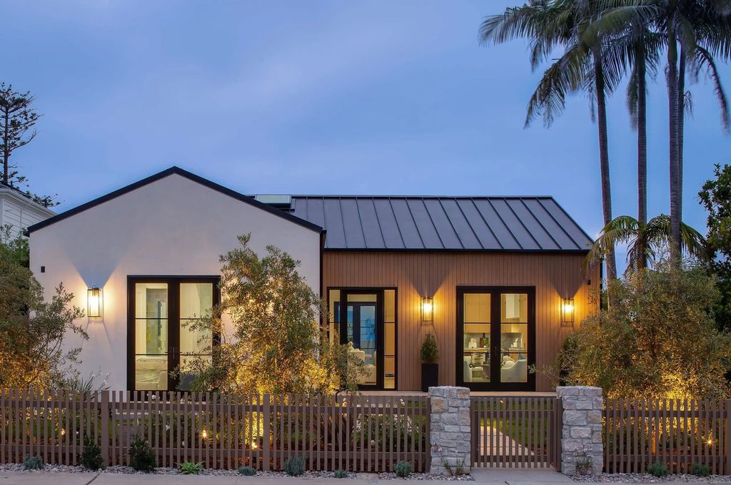 7554 Cabrillo Ave., La Jolla