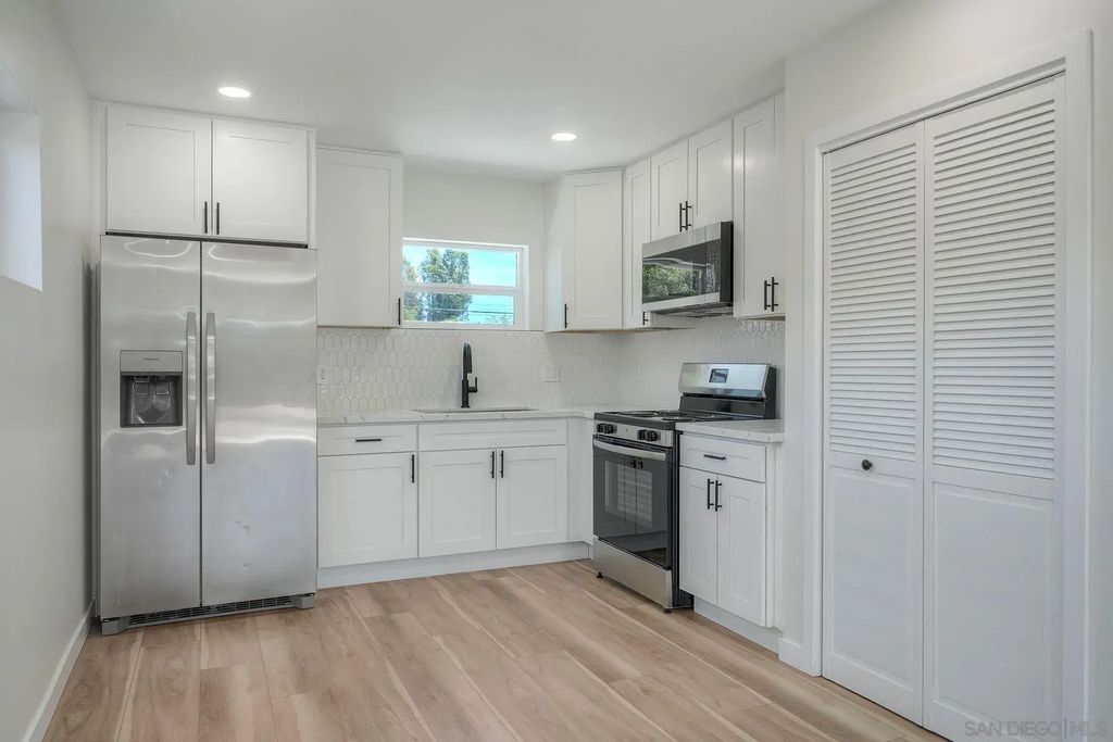 1923 Felicita Road, Escondido