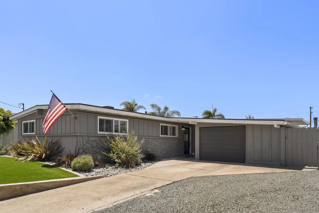 825 Hickory Ct, Imperial Beach