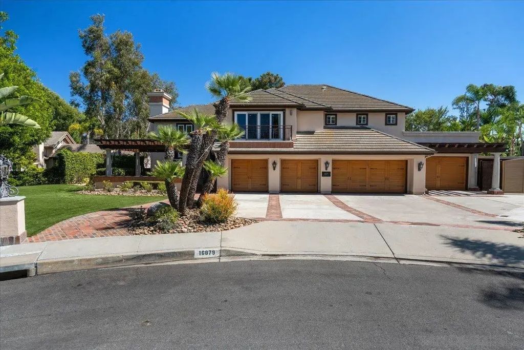 16879 Saint Andrews, Poway