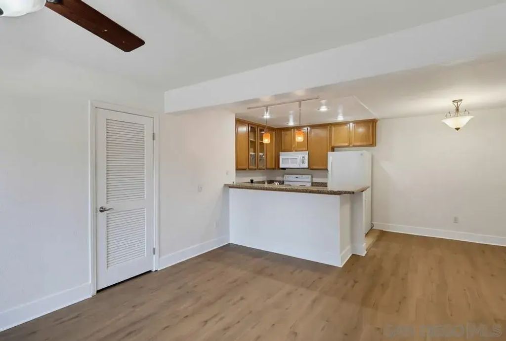 7747 Margerum Ave 126, Del Cerro (337)