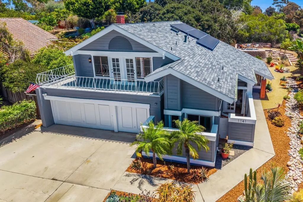 1141 Cerro Largo Dr, Solana Beach