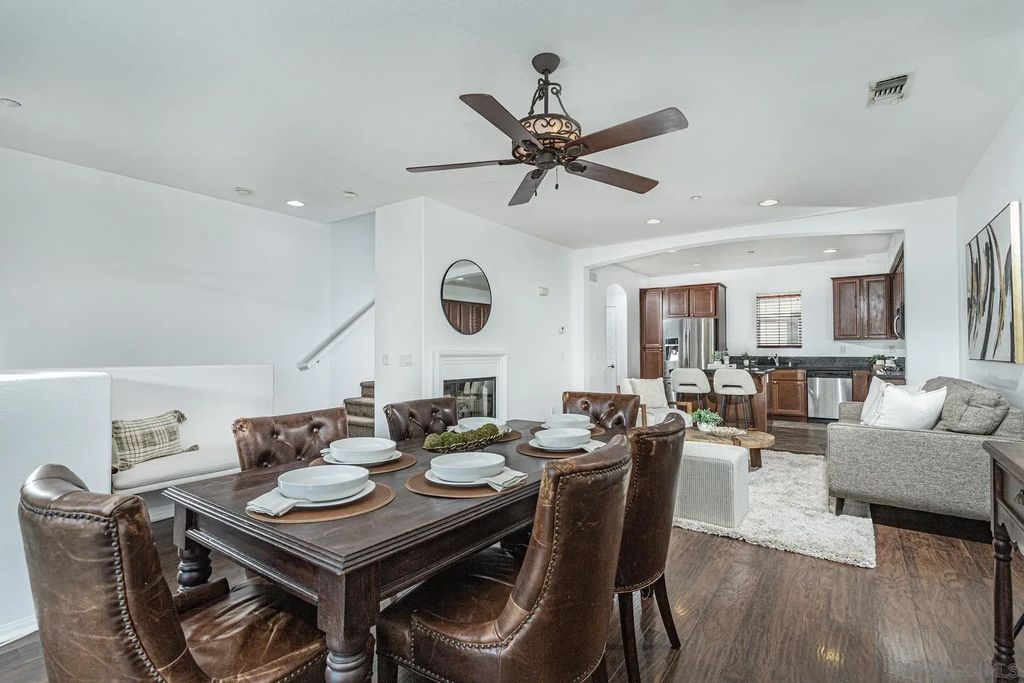 1663 Claret Cup 10, Chula Vista