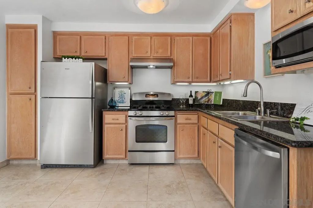 10865 Macouba Pl, TIERRASANTA