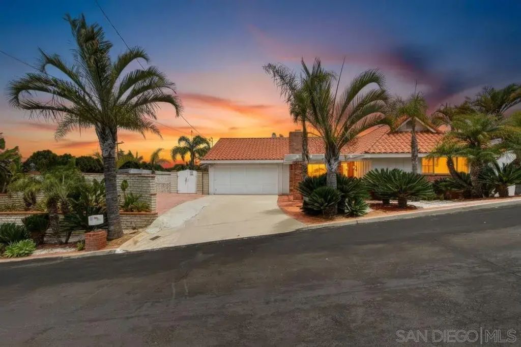 308 Leeann Ln, Encinitas