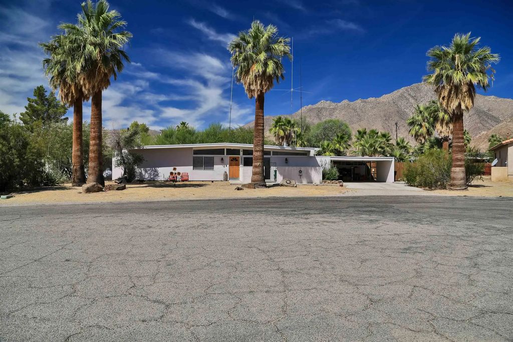 1906 Trebuchet Dr, Borrego Springs