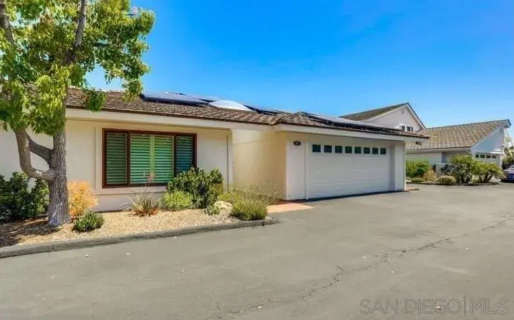 6155 Paseo Delicias, Rancho Santa Fe