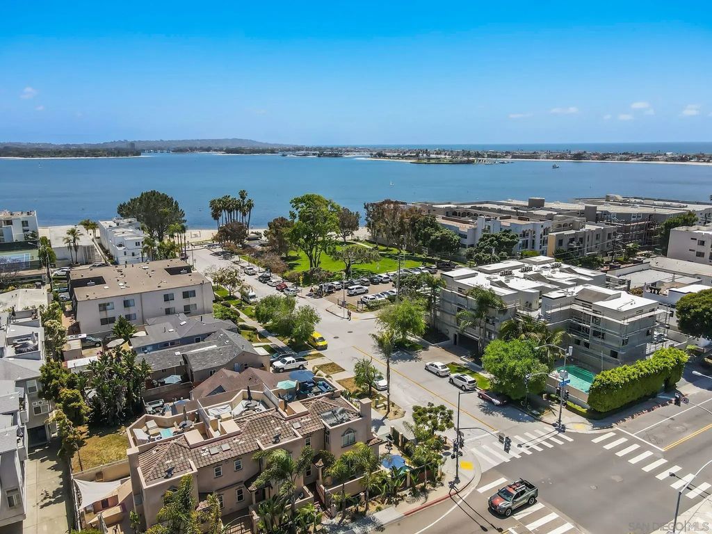 1311-15 Pacific Beach Dr, Pacific Beach (san Diego)