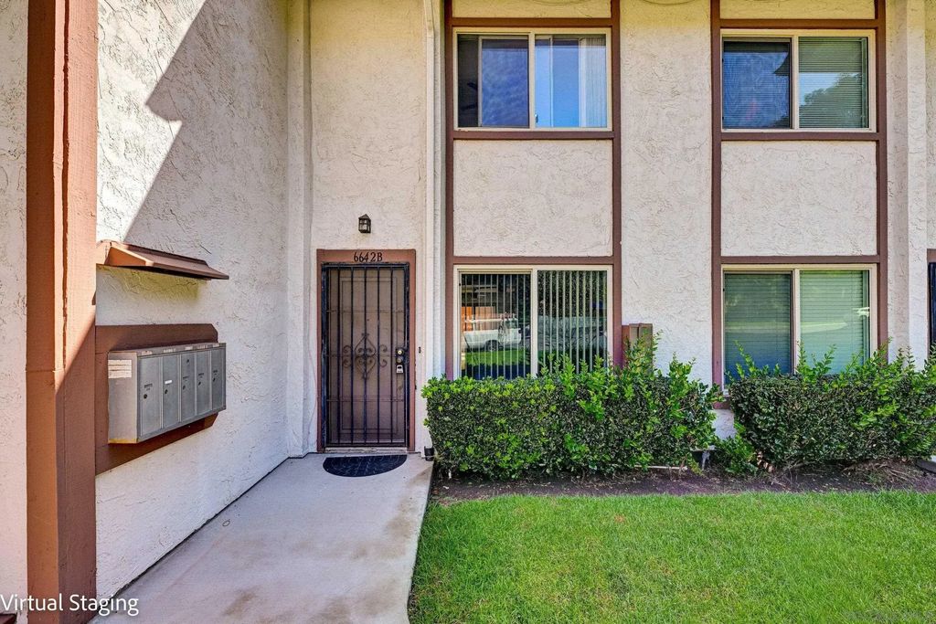 6642 Bell Bluff Ave B, San Carlos (SANC)