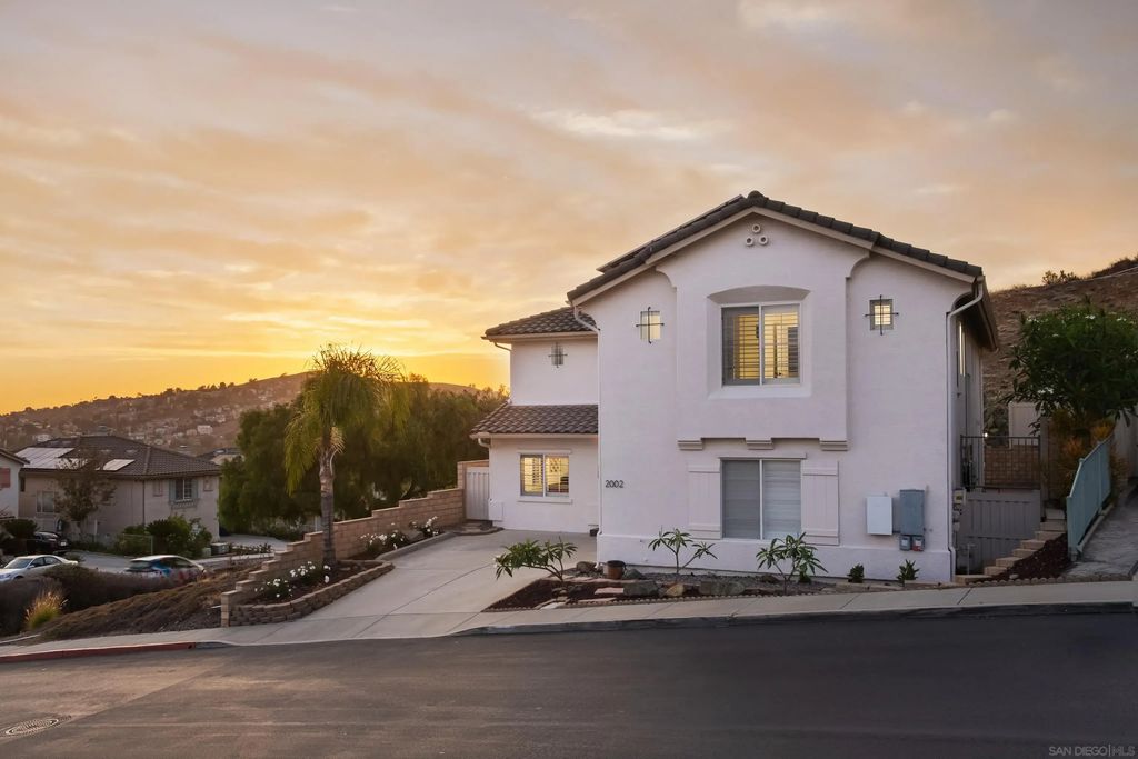 2002 Pointe Pkwy, SPRING VALLEY
