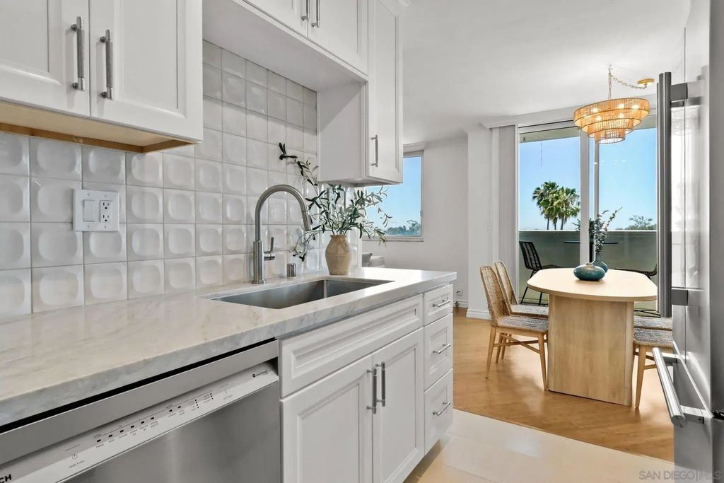 1907 Robinson Ave 304, NORTH PARK