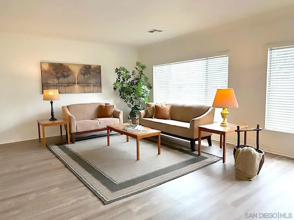 3421 Don Cota Dr, Carlsbad