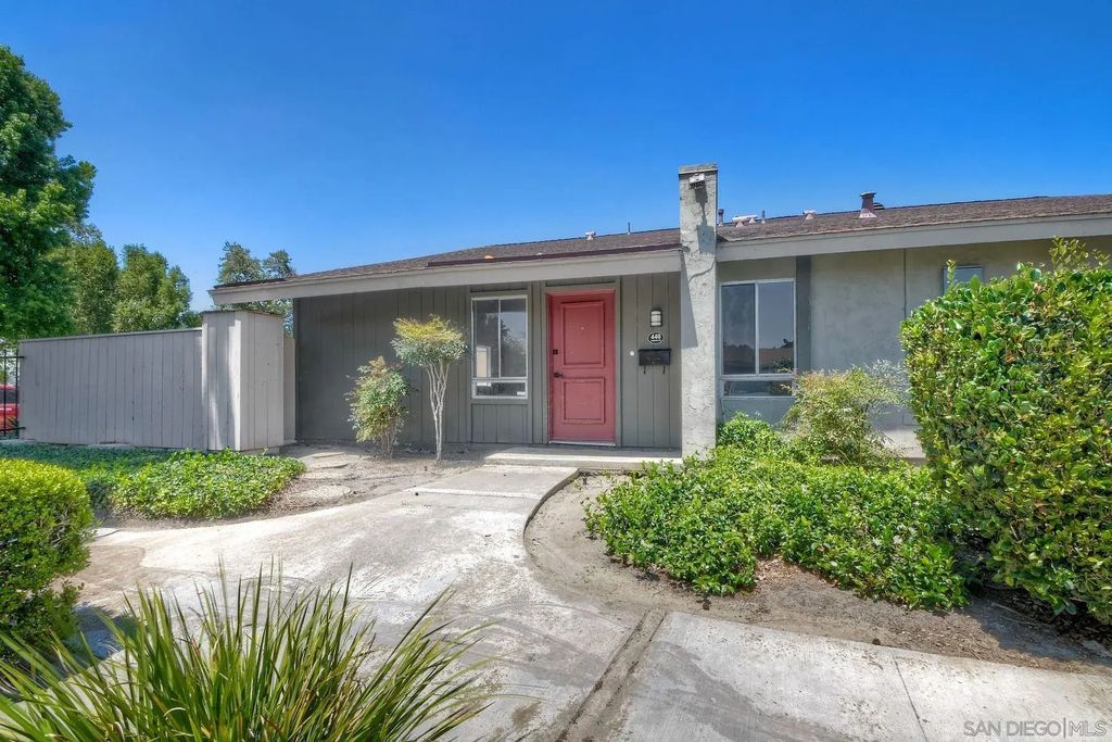 440 Parkside Dr, Oceanside