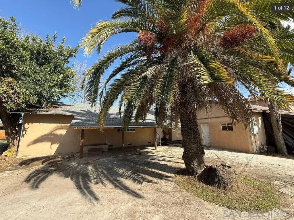 950 E Washington Ave, Escondido