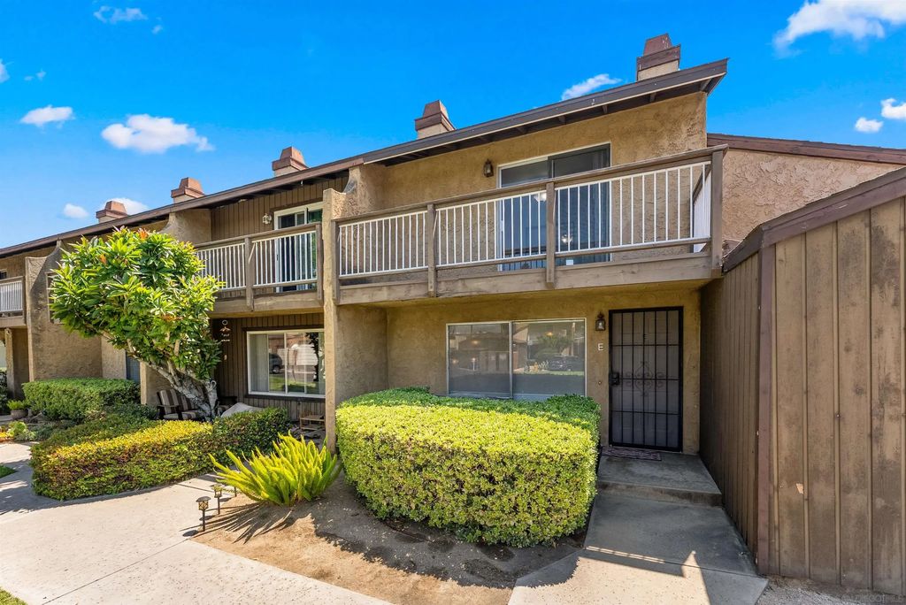988 E Main St E, El Cajon