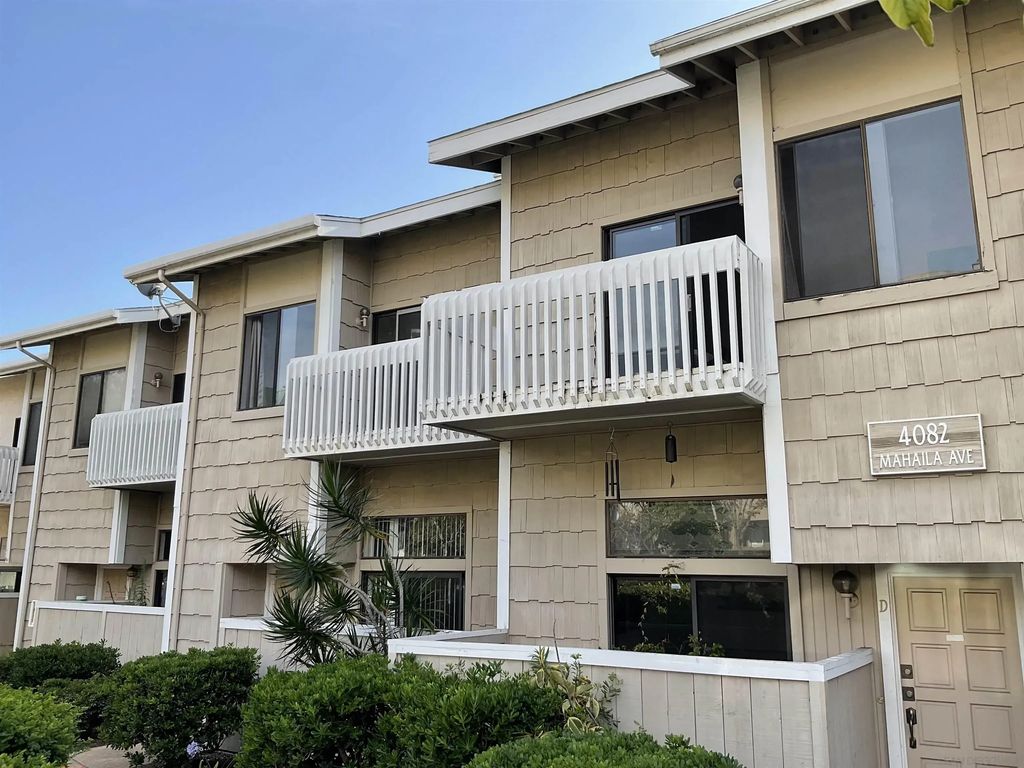 4082 Mahaila Avenue C, UNIVERSITY CITY