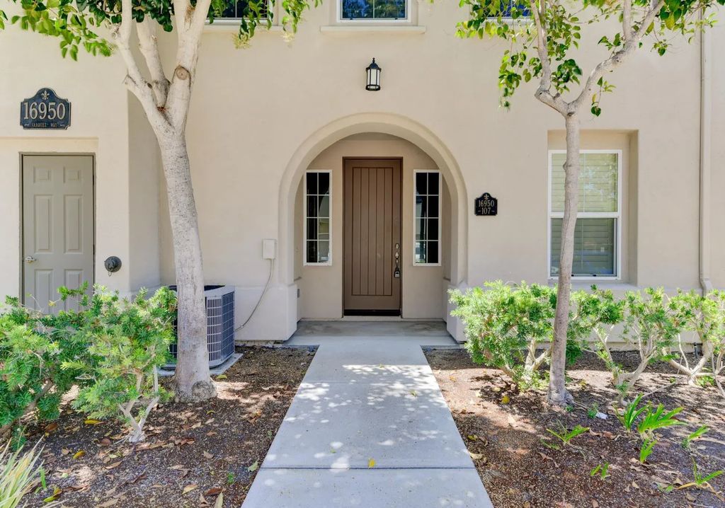 16950 Vasquez Way 107, RANCHO BERNARDO