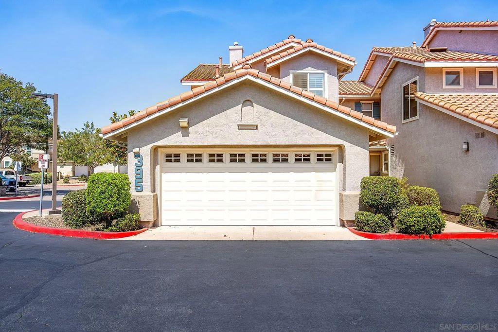 395 Whispering Willow Dr. D, Santee