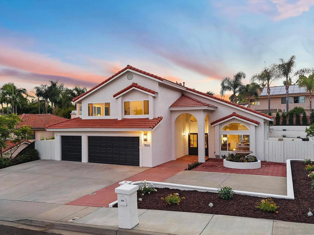 7033 El Fuerte St, Carlsbad