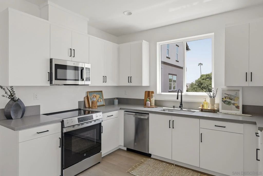 305 Ishaan, San Marcos