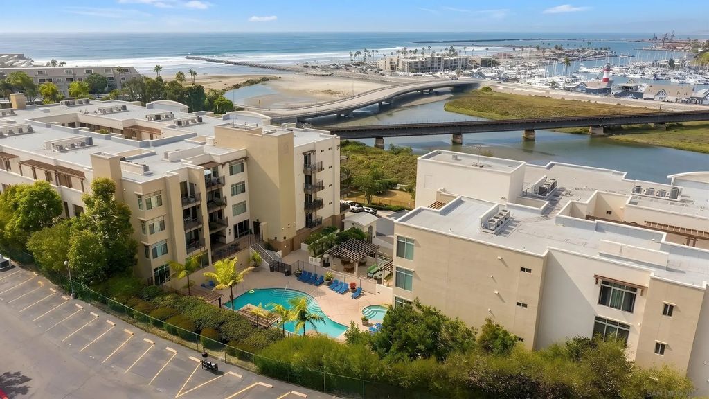 1019 Costa Pacifica Unit 1409, Oceanside