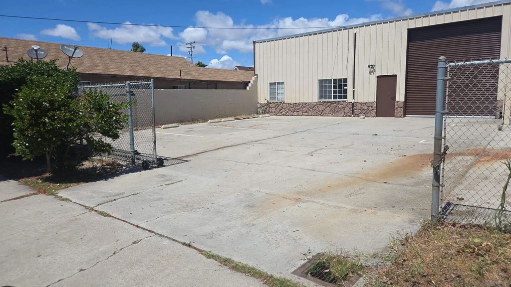 333 Civic Center Dr, National City