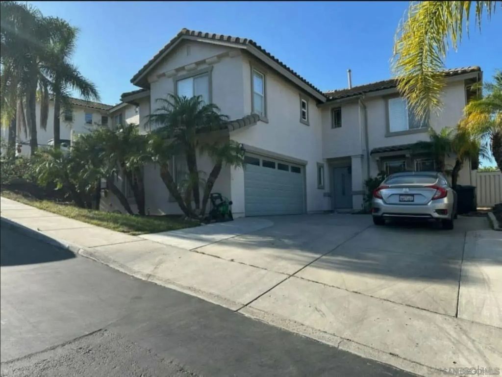 2552 Valley Waters Ct, Spring Valley