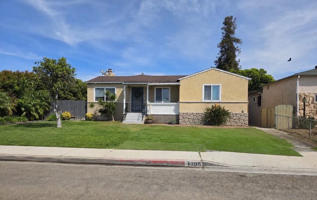1305 Crann Ave 1-02, Chula Vista