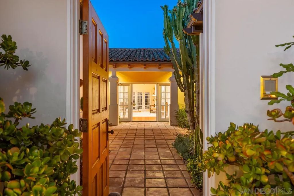 12364 Kingsgate Square, RANCHO BERNARDO
