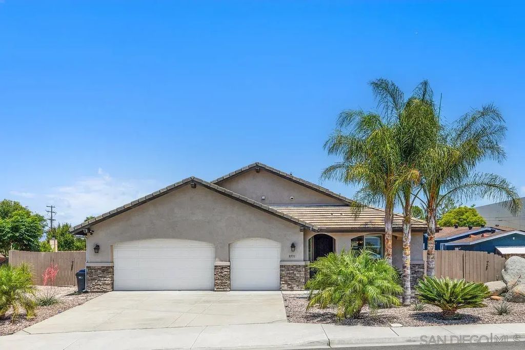 8531 Even Seth Cir, Santee