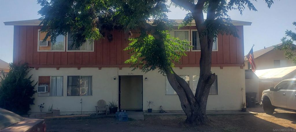 1171 Persimmon Ave, El Cajon