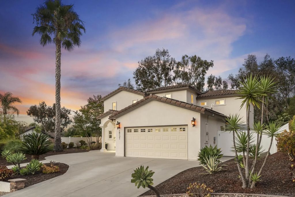 18121 Sencillo, RANCHO BERNARDO