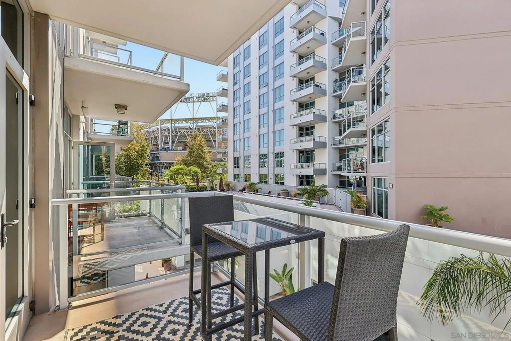 206 Park Blvd 313, DOWNTOWN